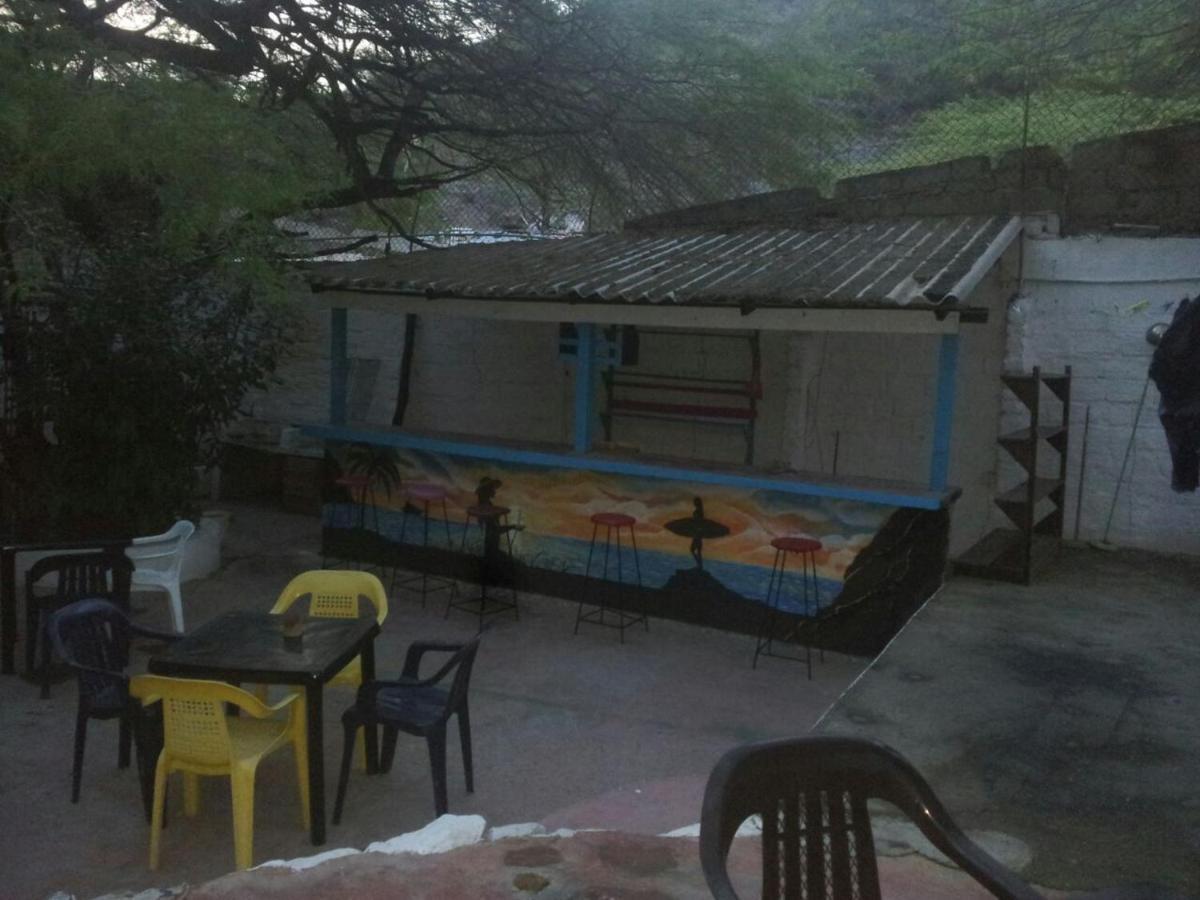 El Garaje Hostal Taganga Exteriör bild