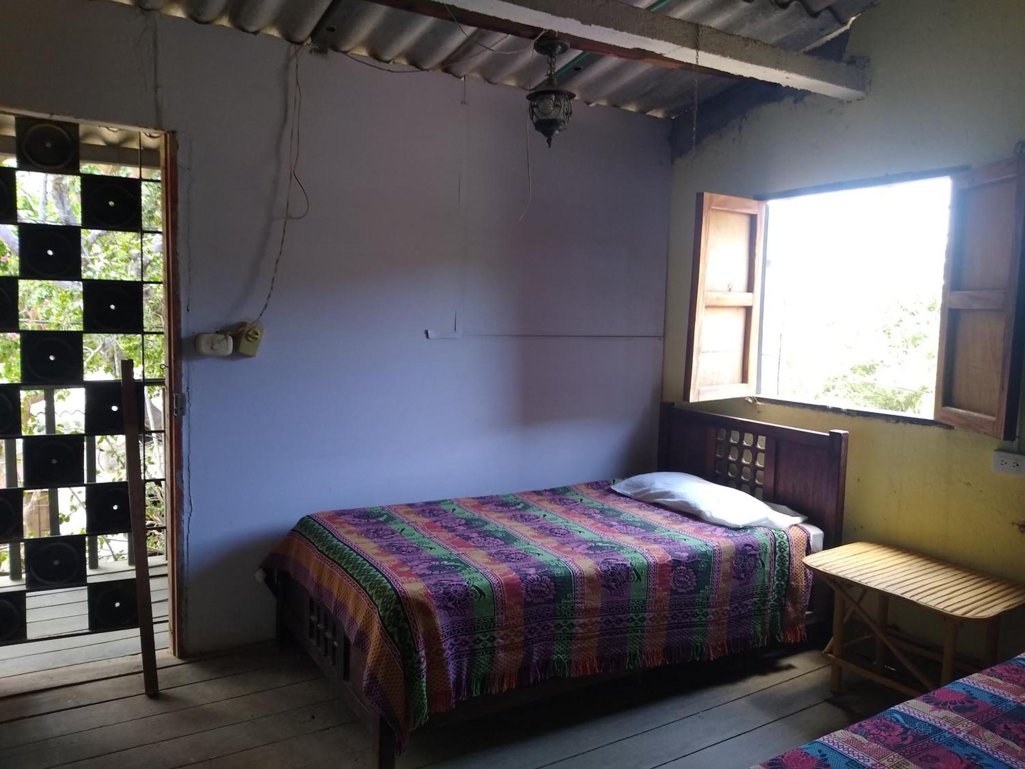 El Garaje Hostal Taganga Exteriör bild