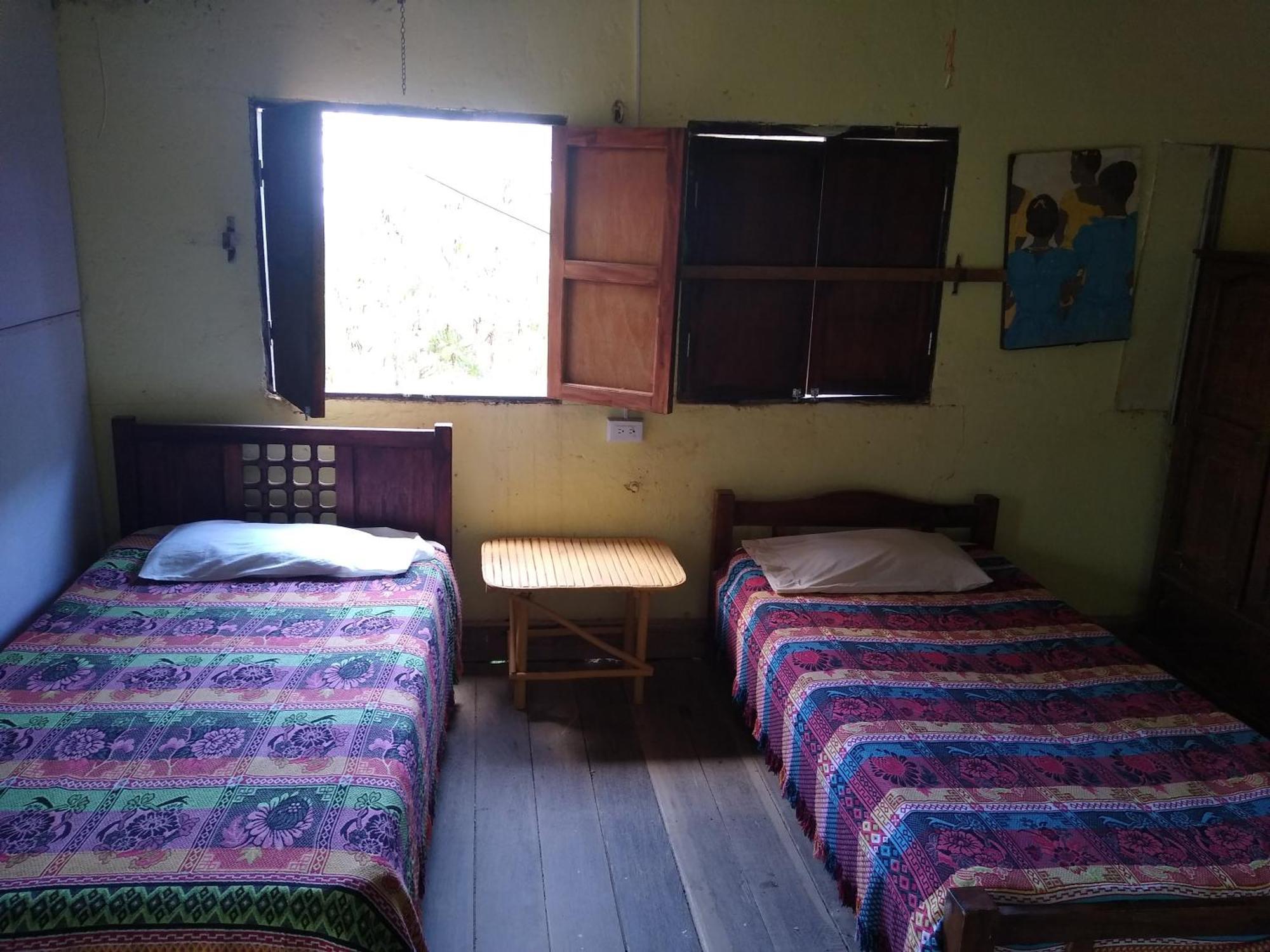 El Garaje Hostal Taganga Exteriör bild