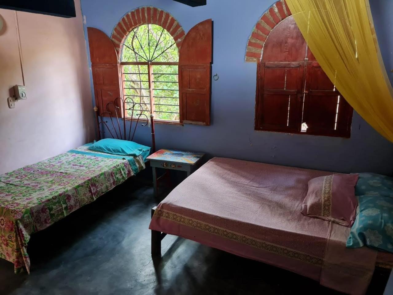 El Garaje Hostal Taganga Exteriör bild